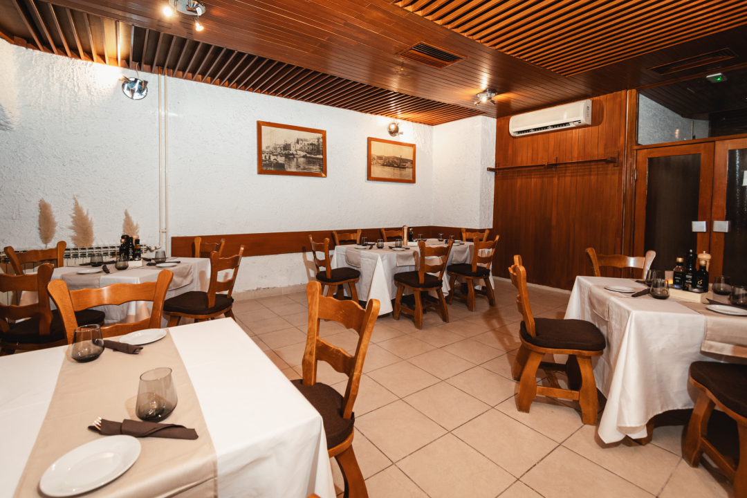 Posjetite najstariju šibensku tavernu u Hotelu Jadran!