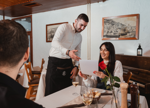 Fotografija 27 - Posjetite najstariju šibensku tavernu u Hotelu Jadran!