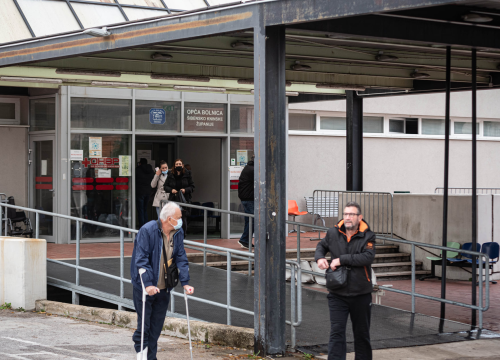 U županiji 173 nova slučaja zaraze, u šibenskoj bolnici preminuo muškarac