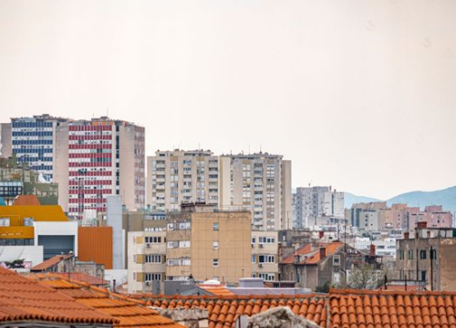 Još jedan sigurniji dom: Muškarac šibenskoj policiji predao bombe, eksploziv i metke