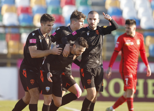 Džepovi prazni, ali igra i rezultat sjajni: Jakoliši i Delić Šibeniku donijeli prvu pobjedu u Velikoj Gorici