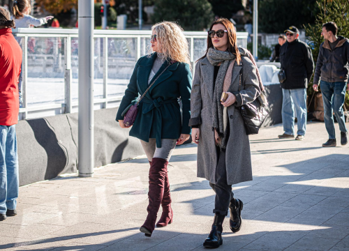 Lijepe Šibenčanke pokazale koji su to 'it' kaputi sezone