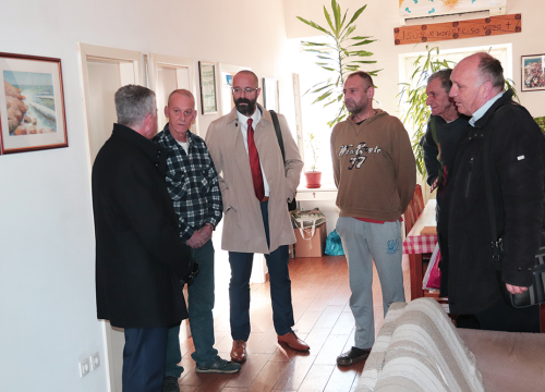 Gradonačelnik sa suradnicima uoči blagdana obišao prihvatilište za beskućnike