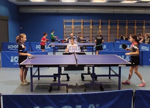 Fotografija 3 - Šibenska stolnotenisačica Loreta Mandić pobjednica turnira u Osijeku, Anđela Živković peta