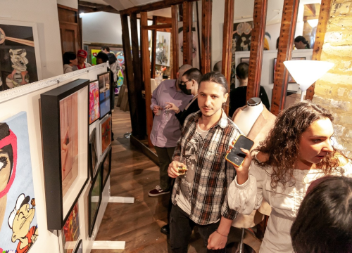 Fotografija 5 - Branka Grubić s izložbe u Londonu: 'Meni je Božić ove godine definitivno uranio'