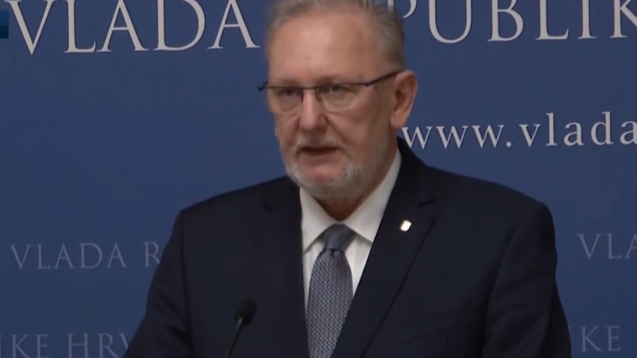 Božinović najavio da će se trenutne mjere nastaviti i nakon Nove godine