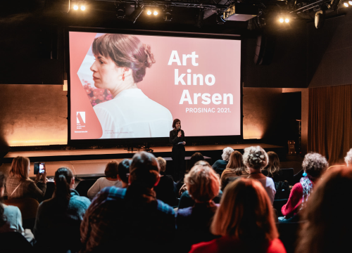 U Arsenu u siječnju novi 'Matrix', europski film godine 'Quo vadis, Aida?', 'Toma' i  'Paralelne majke'