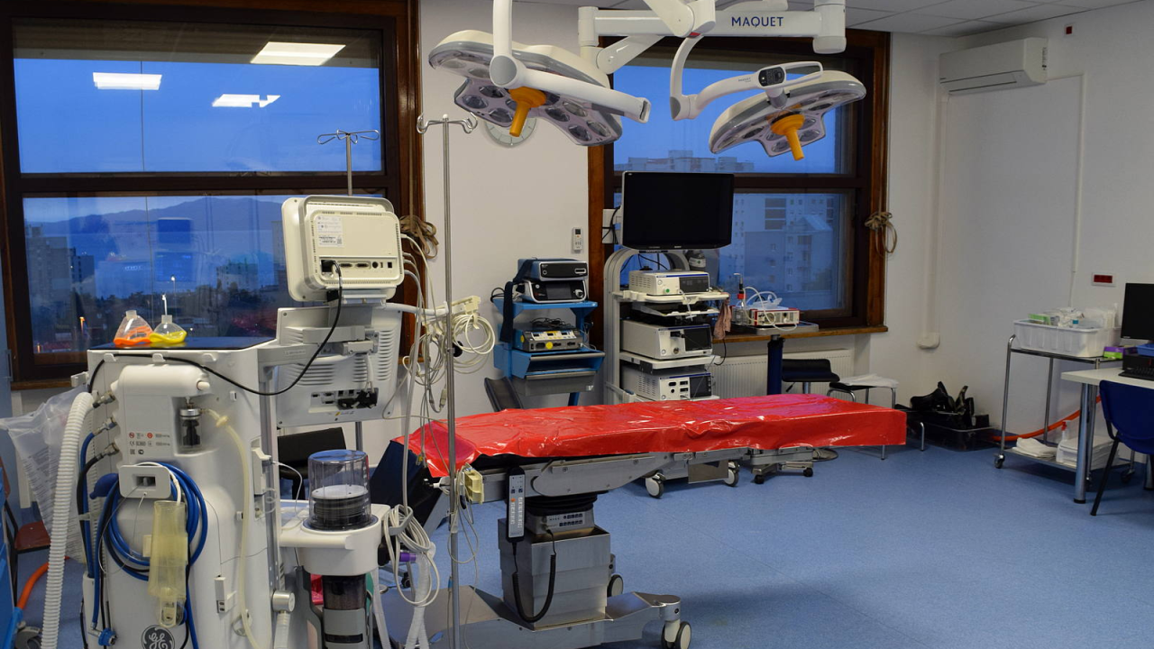 Ogroman uspjeh riječkih liječnika: Na Staru godinu 17 sati presađivali bubreg djevojci s rijetkom srčanom manom