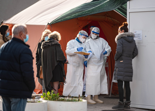 U Hrvatskoj danas 3911 pozitivnih od 9062 testiranih, preminula 41 osoba