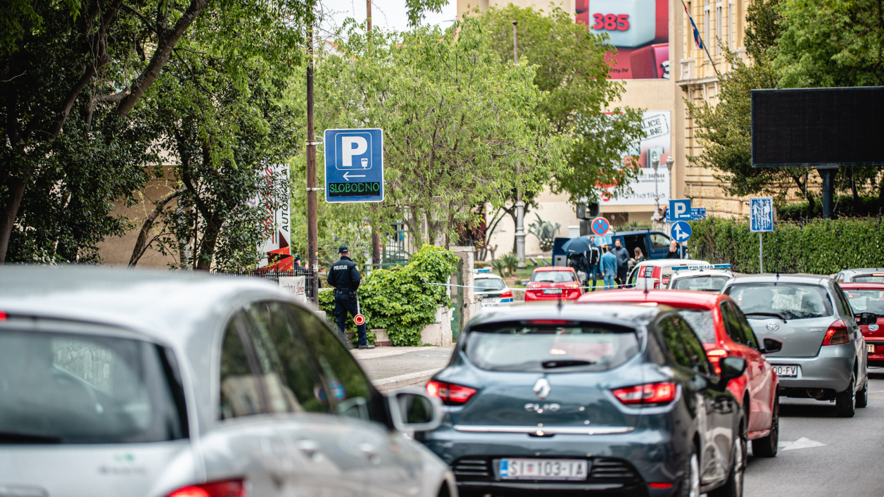 U četiri sata na šibenskim cestama policija kaznila 13 pješaka i 17 vozača, evo što su prekršili