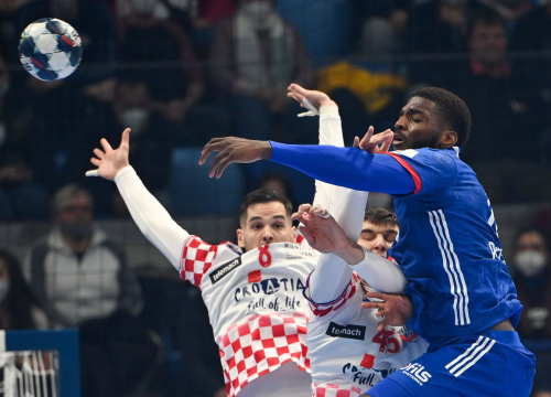 Loš početak: Rukometaši porazom od Francuske otvorili Europsko prvenstvo