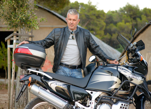 Preminuo Miro Vučenović, jedan od legendarnih motoriziranih kurira 113. brigade