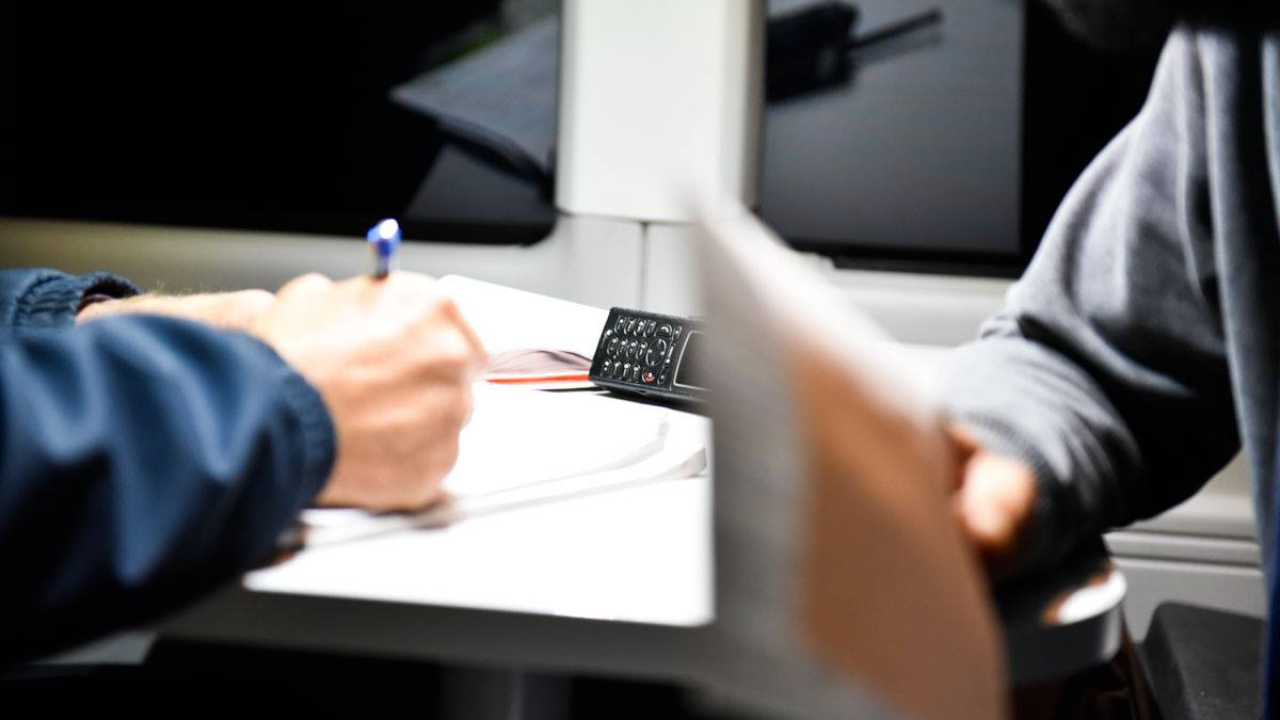 Vozača Renaulta (55) zaustavili u Pirovcu, napuhao 1,60 promila: Završio na Prekršajnom sudu