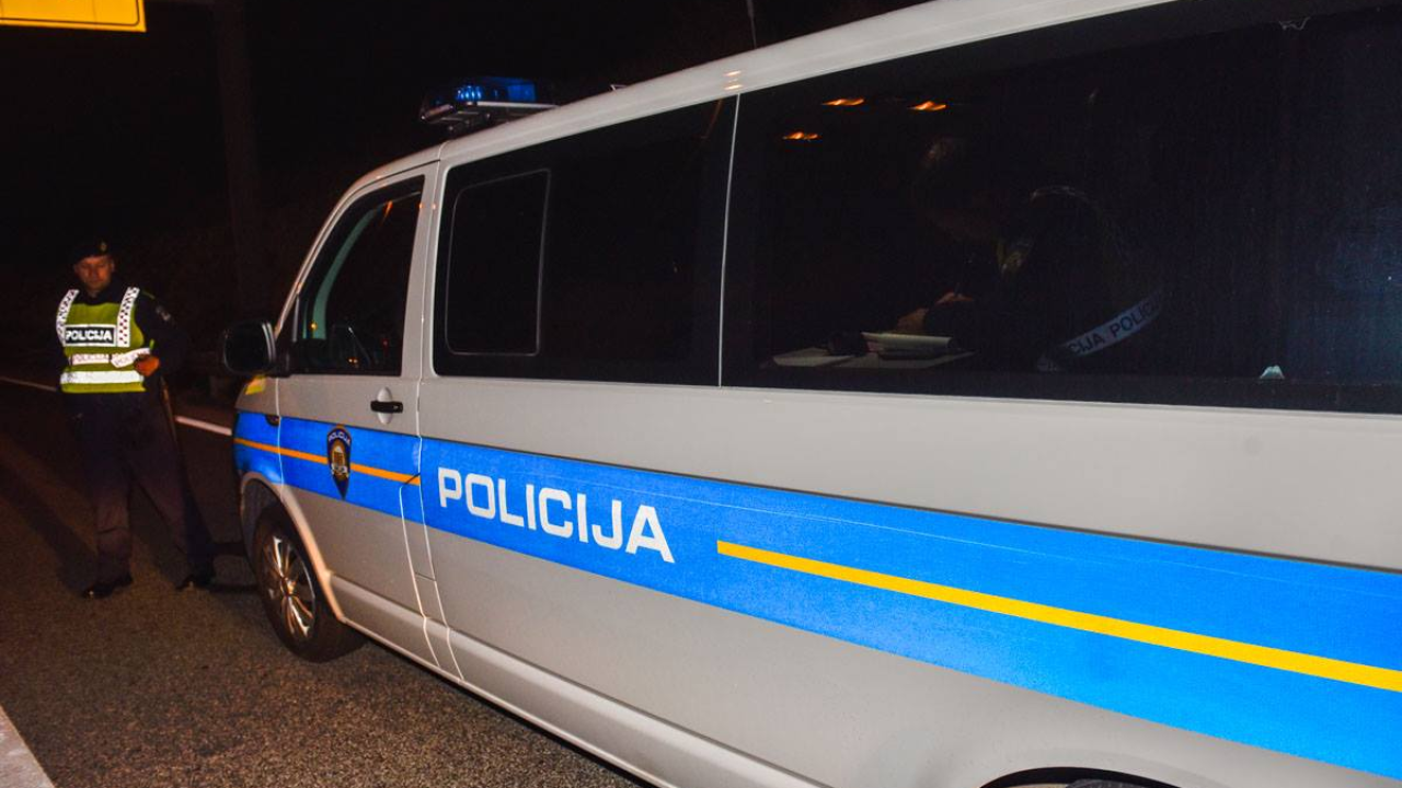 Policija sinoć zaustavila 26-godišnjaka u Audiju: Vozio usprkos zabrani i to pod utjecajem alkohola