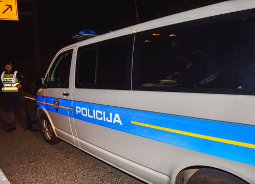 Policija sinoć zaustavila 26-godišnjaka u Audiju: Vozio usprkos zabrani i to pod utjecajem alkohola