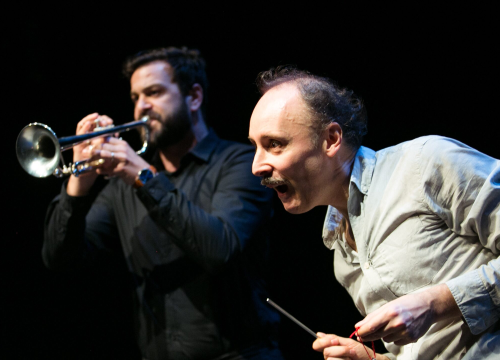 Trideset lica Dražena Šivaka stižu u Arsena: Mistero Buffo je kontroverzna zbirka satiričnih monologa nobelovca Darija Foa