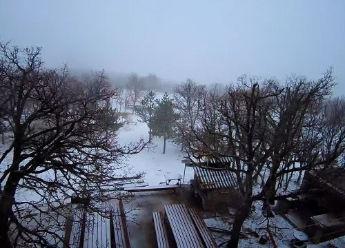 Dalmaciju zahvatilo nevrijeme: Pala i tuča, u planinama zabijelilo