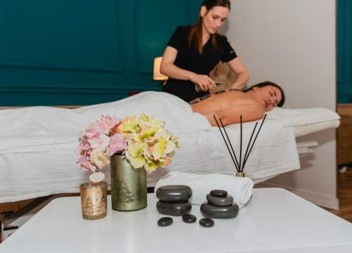 Poklonite sebi ili voljenoj osobi vrhunsku masažu u Love yourself studiju!