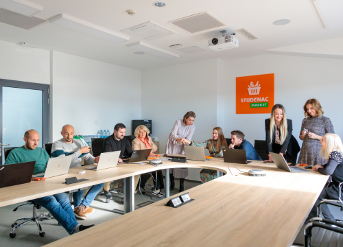 Studenac predstavio mobilnu aplikaciju i novi program vjernosti – 'Moj Studenac'