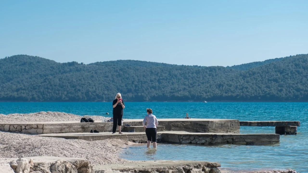 Grad traži izvođača radova za uređenje plaže u Zablaću