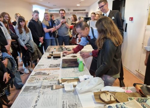 Fotografija 6 - U Galeriji sv. Krševana suvremena japanska tehnika 32 HANGA: 'Ova izložba je jedan most između Šibenika i Tokija'