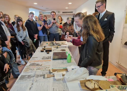 Fotografija 4 - U Galeriji sv. Krševana suvremena japanska tehnika 32 HANGA: 'Ova izložba je jedan most između Šibenika i Tokija'