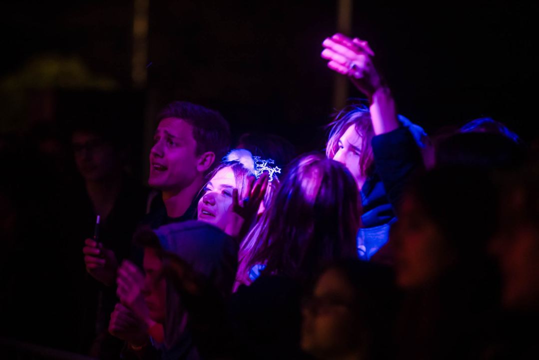 Sjajna atmosfera na koncertu Elementala: Publika u glas pjevala sve hitove, pogledajte kako je bilo