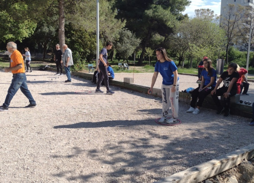 Fotografija 11 - Održan humanitarni turnir u petanci za djecu, sva prikupljena sredstva bit će uplaćena za liječenje male Petre