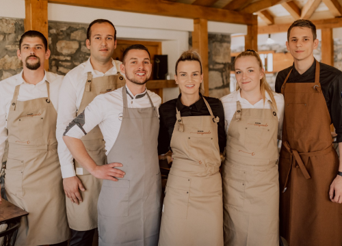 Fotografija 30 - Konoba Campanelo otvorila je terasu s najljepšim pogledom uz gostovanje Melkiora Bašića!