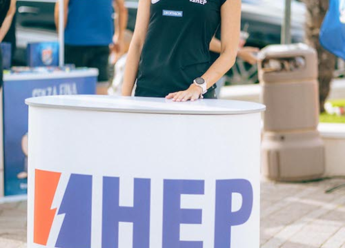 Fotografija 15 - Stotinu vježbača na tradicionalnom treningu Aktivne Hrvatske