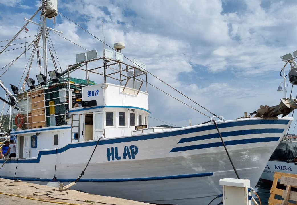 U Tribunju održana peta akcija čišćenja ribarske luke 'Zajedno smo jači'