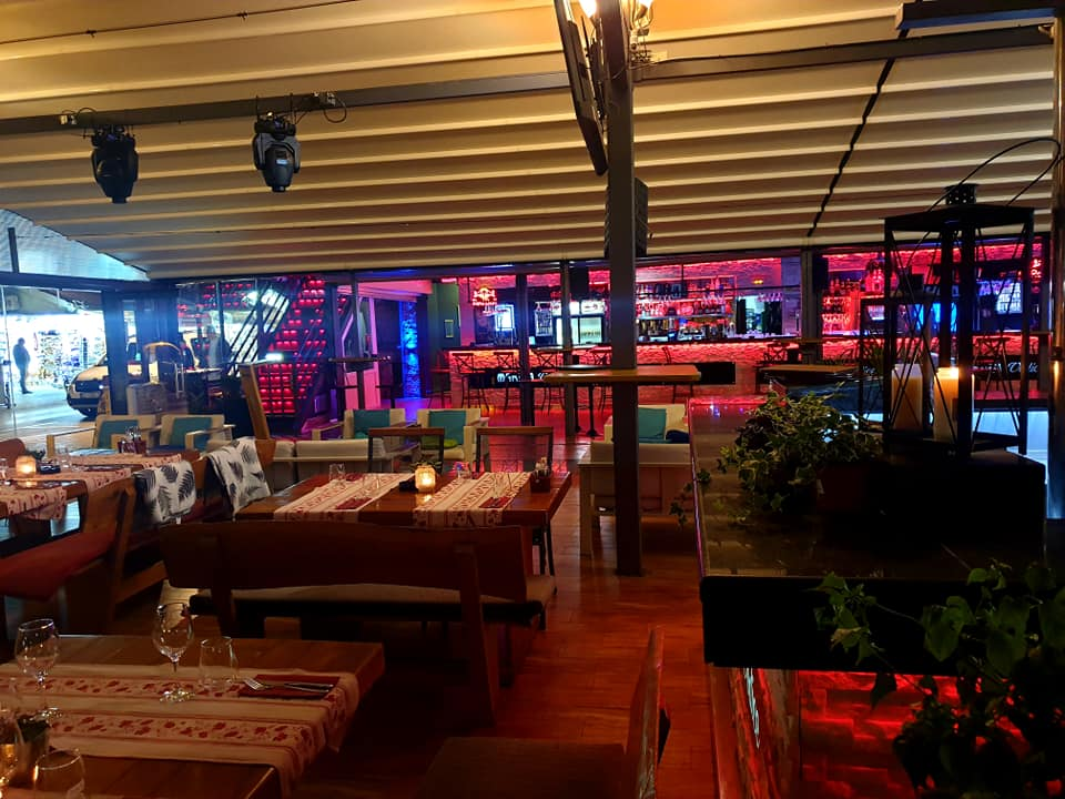 Zabavite se uz popularne Diktatore ovog petka u Makine!