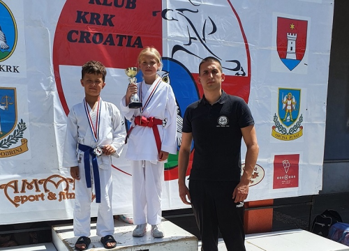 Fotografija 5 - Karate klub Okit polusezonu završio turnirom na Krku