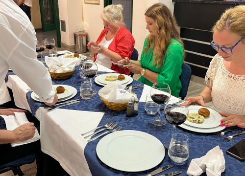 Fotografija 19 - Polaznici POU Šibenik uspješno završili program prekvalifikacije za kuhare, konobare, pekare i slastičare!