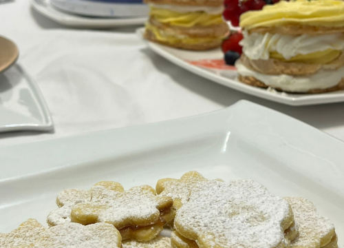 Fotografija 28 - Polaznici POU Šibenik uspješno završili program prekvalifikacije za kuhare, konobare, pekare i slastičare!