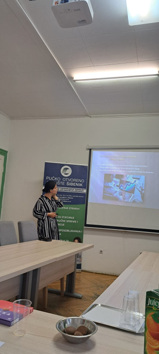 Uspješno završen program prekvalifikacije POU Šibenik za ekonomiste, komercijaliste, hotelijersko-turističke tehničare i prodavače!