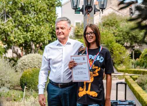 Fotografija 15 - Dodijeljene medalje i priznanja šibenskim sportašima: 'Naravno da smo ponosni na svoj uspjeh'