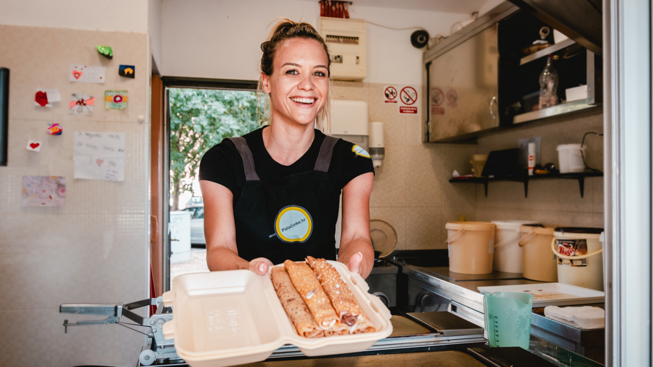 Najfinije domaće palačinke koje će vas osvojiti okusom možete naručiti i u Šibeniku!