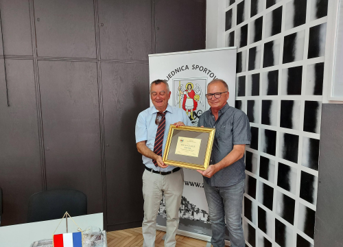 Fotografija 6 - STK Šibenik i predsjednik HSTS Pospiš na prijemu u Zajednici sportova grada Šibenika