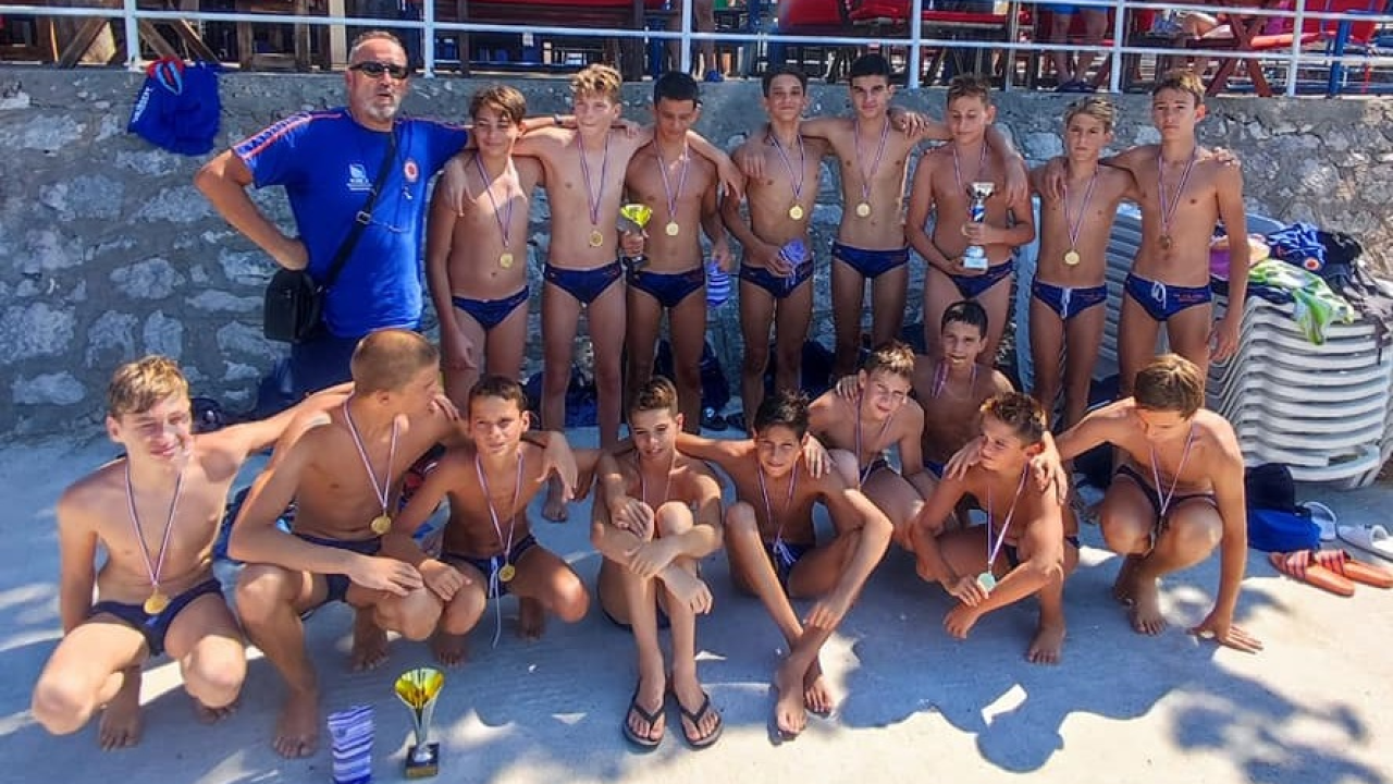 Mlađi kadeti Solarisa uvjerljivo se plasirali na završni turnir Kupa Hrvatske, potom osvojili turnir u Neumu