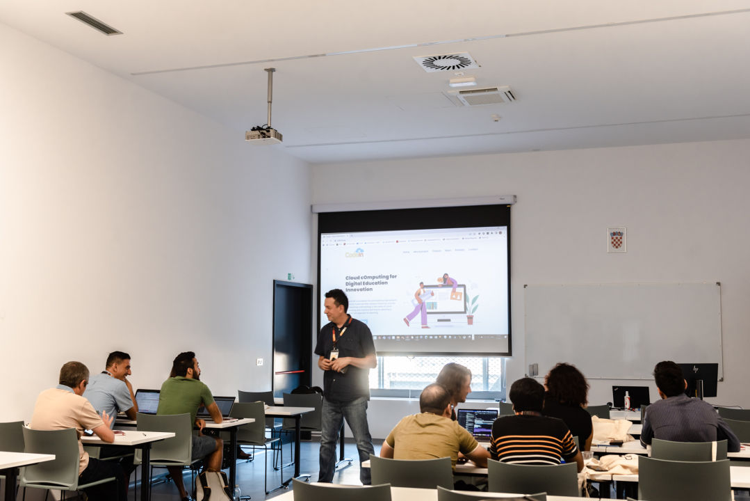 Na VUŠ-u počela ljetna škola Digital Education Innovation: 'Ovo je dobra prilika da usavršimo svoje tehnike predavanja'