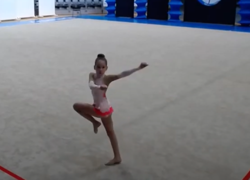 Fotografija 8 - Devet ritmičarki GK Šibenik-Dalmacije nastupalo na međunarodnom turniru "Sirena Cup 2022" u Zadru