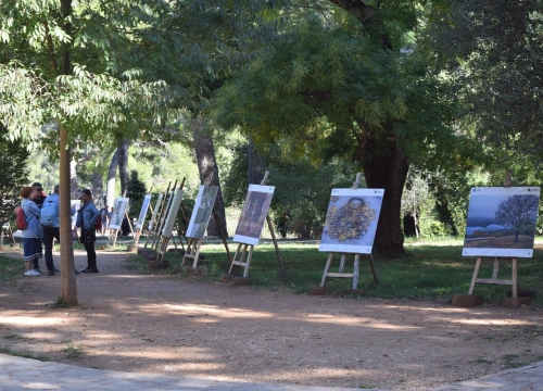 Fotografija 2 - Na Skradinskom buku otvorena izložba fotografija članova Foto kluba Šibenik