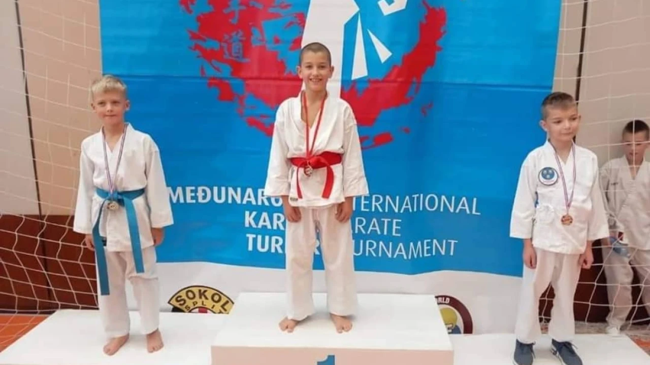 Murterski karataši na međunarodnom turniru osvojili pet medalja