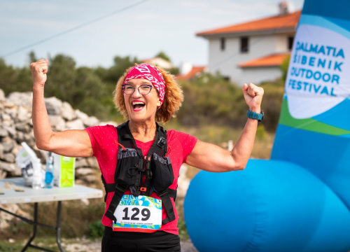 Fotografija 2 - Oko 350 sudionika uživalo je u brojnim sportskim aktivnostima proteklog vikenda na Malom Vignju, Zlarinu i Baldekinu!