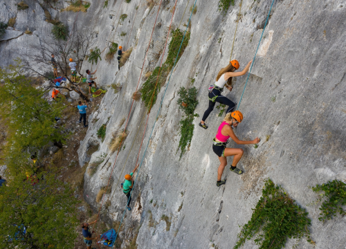 Fotografija 8 - Oko 350 sudionika uživalo je u brojnim sportskim aktivnostima proteklog vikenda na Malom Vignju, Zlarinu i Baldekinu!