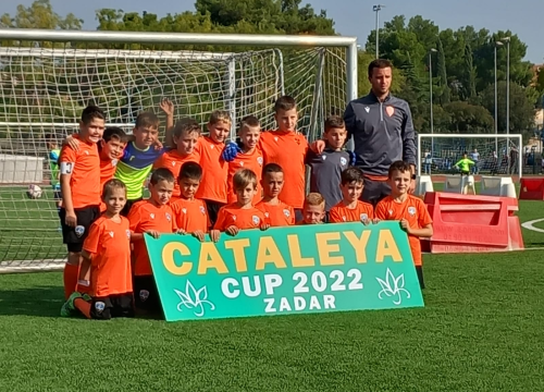 Fotografija 17 - Mladi nogometaši Šibenika (godište 2012.) osvojili turnir u Zadru, u finalu rutinski protiv Hajduka