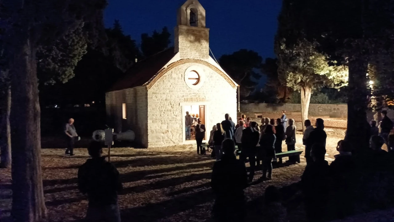Župljani Vodica proslavili Dan posvete stare crkve sv. Križa