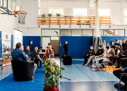 Fotografija 35 - Održan je Sajam poslodavaca u Industrijsko-obrtničkoj školi Šibenik!