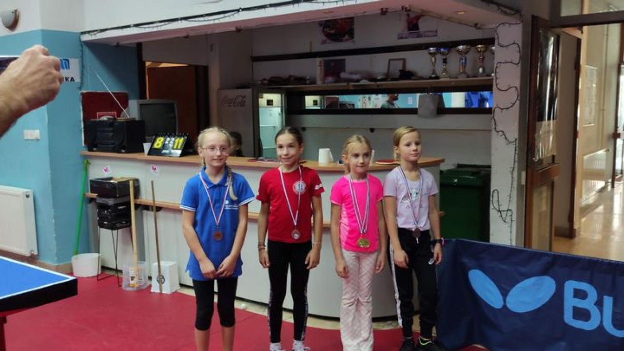 Mali stolnotenisači STK Lučice pomeli konkurenciju u Šibeniku